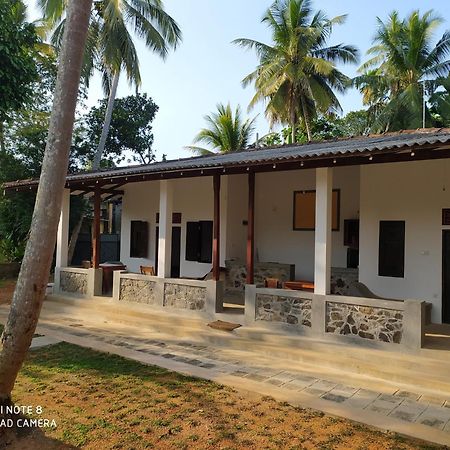 Priyanka Villa Bentota Exteriér fotografie