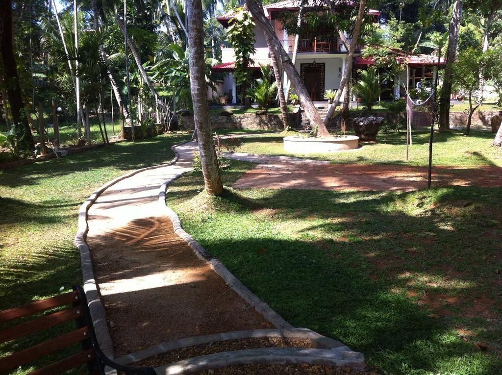 Priyanka Villa Bentota Exteriér fotografie